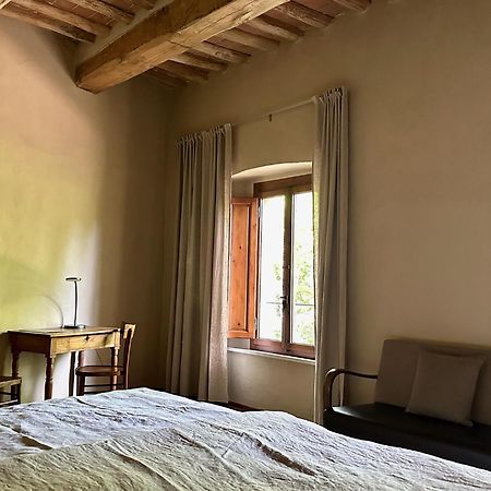 B&B Lo Scudaio Palazzo Marchionneschi Montescudaio Exterior foto